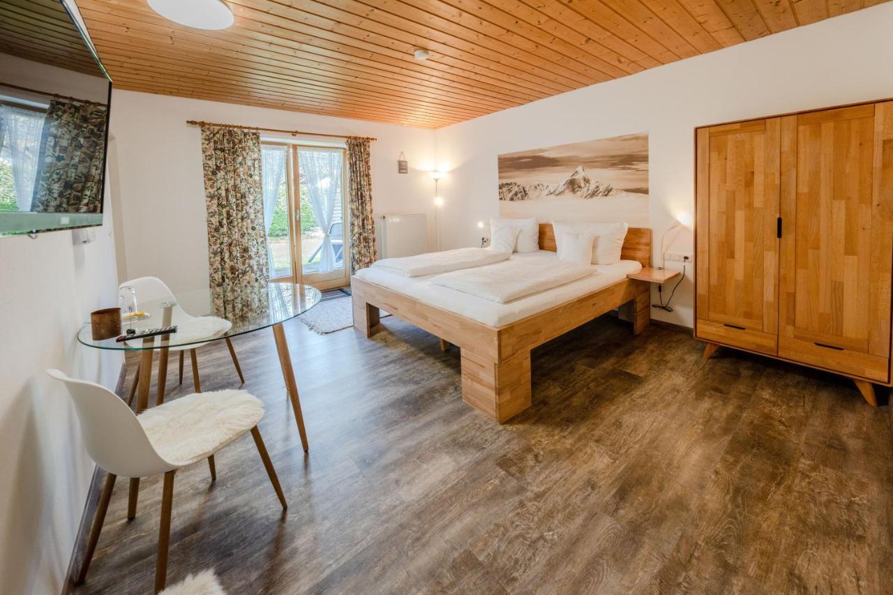 Gaestehaus Doering Mittenwald Esterno foto